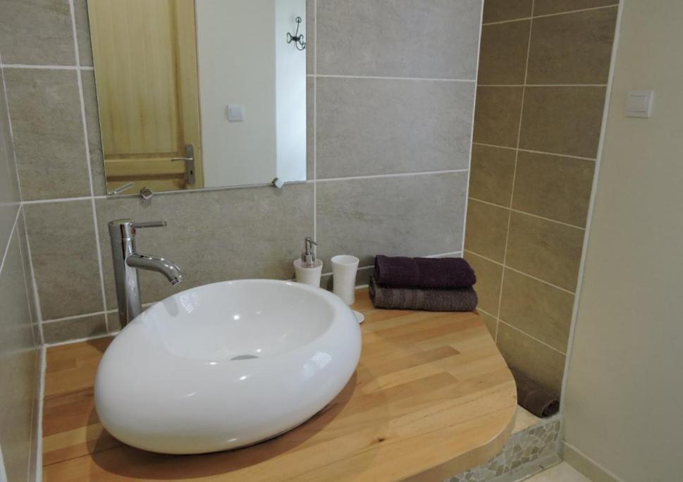 Bed and Breakfast La Linoterie Colembert Экстерьер фото