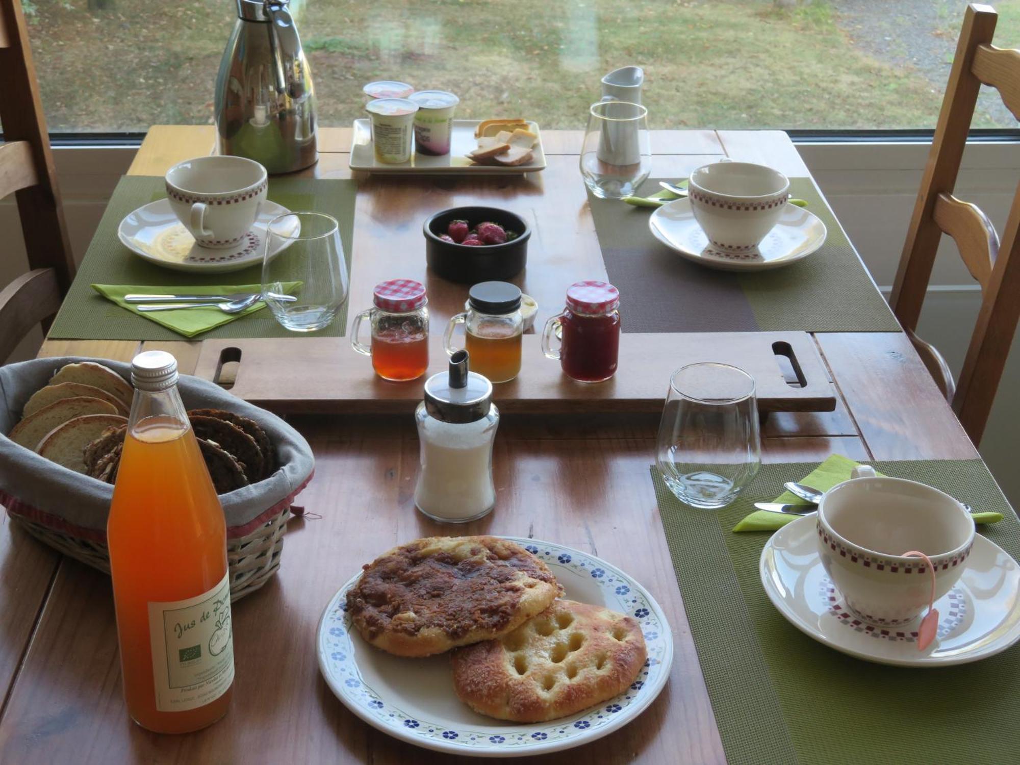 Bed and Breakfast La Linoterie Colembert Экстерьер фото